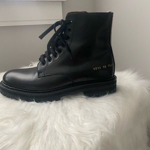Unworn women by common projects made in Italy
